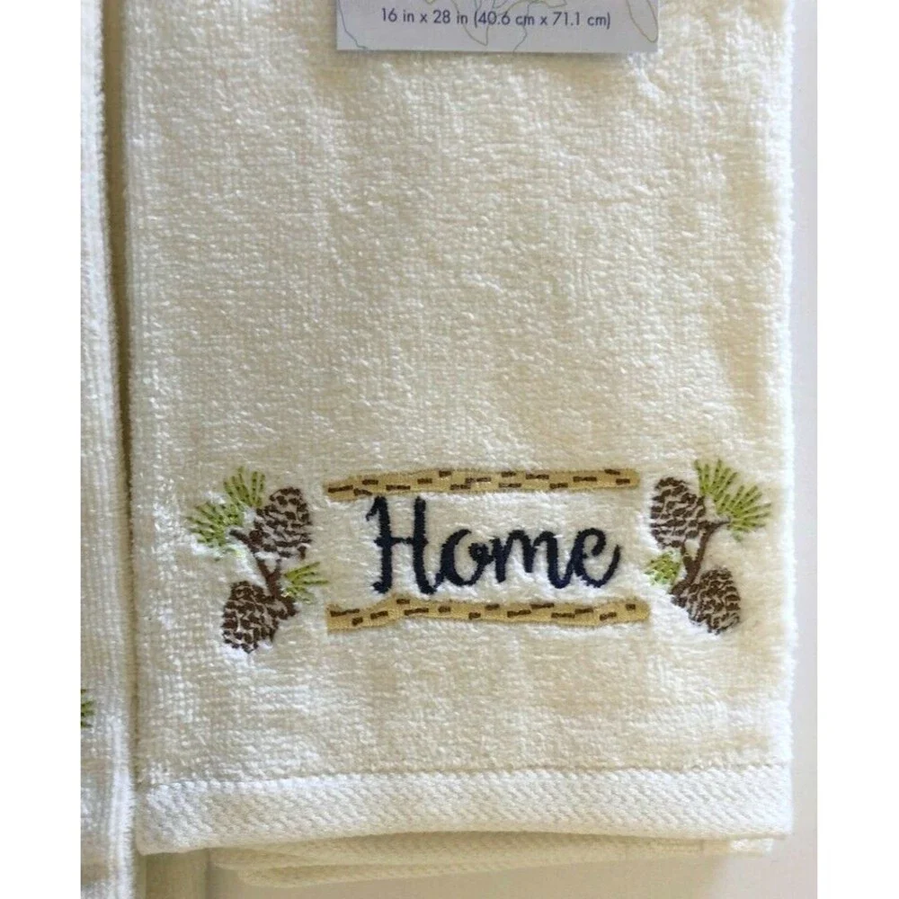 Pinecone Home Cabin Country Living Embroidered Hand Towels Rustic Set of 2